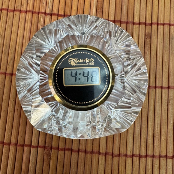 Digital Clock Lismore by WATERFORD CRYSTAL - Picture 3 of 16